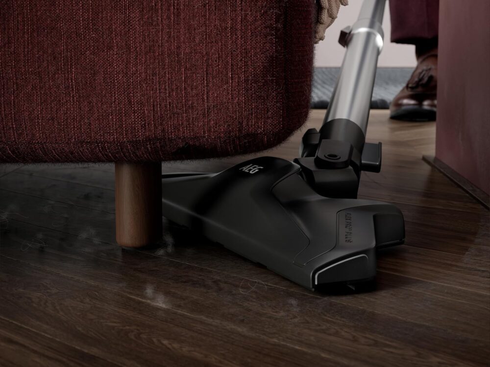 جاروبرقی AEG سری 8000 مدل AB81A2DG